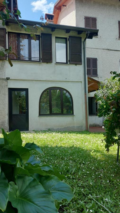La Casa Del Nonno Franco Colico Exterior foto